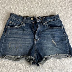 PINK size 2 distressed jean shorts